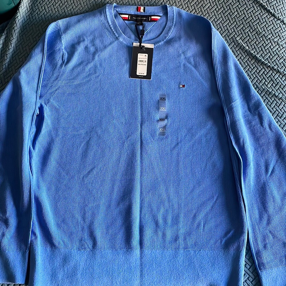 Sweater - Picture 2 of 4